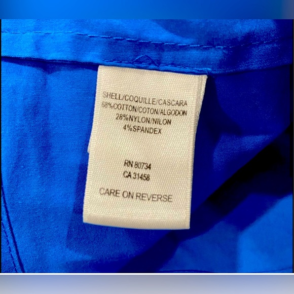 BCBG🦋 MAXAZRIA VIBRANT BLUE DRESS🦋SIZE SMALL DEEP KEYHOLE NECKLINE AND POCKETS - Picture 13 of 16